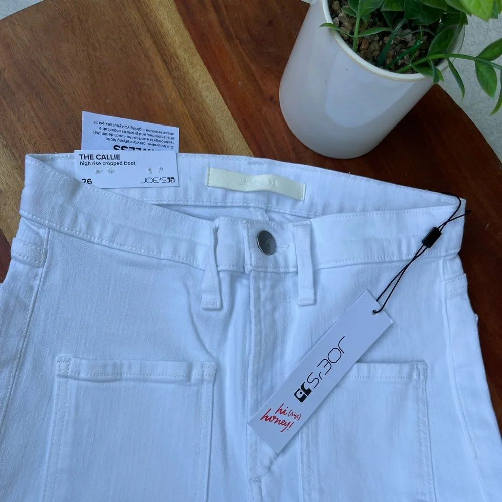 Joie Crisp Cropped White Boot Cut Jeans - Picture 9 of 10